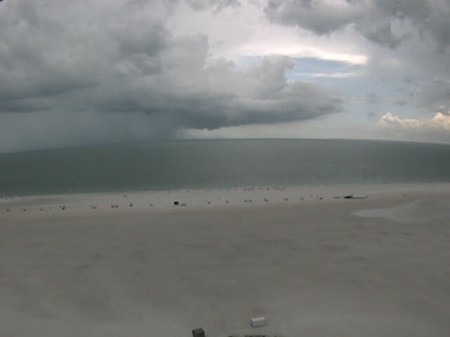 05-15-09-ft-myers-sunstreampr Thunderstorms off Ft. Myers Beach. Photo by @sunstreampr