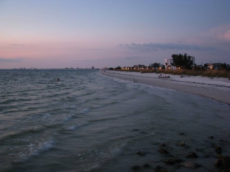 IMG_4899 Night falls on Pass-a-Grille Beach.