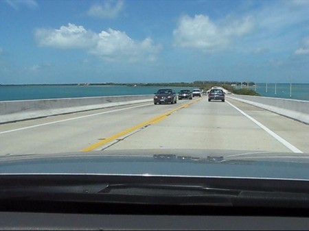 US 1 Overseas Highway's bridges to through the Florida Keys