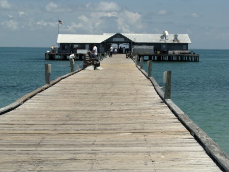 image: Wooden fishing pier in Anna Maria, Florida