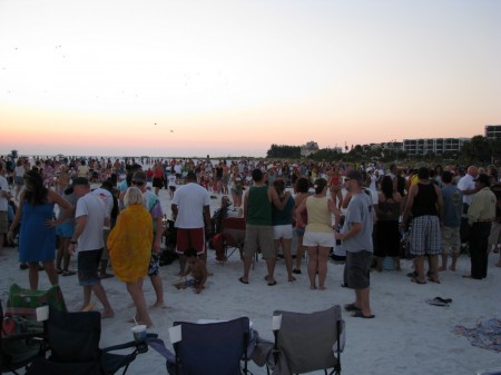 Drum circle crowd at Siesta Beach
