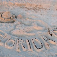 People get inspired and creative when on a beach vacation.